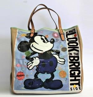  Mickey Shopper, 2012